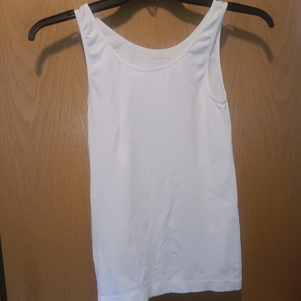 Womens Size Large, Soho Lady White Sleeveless Tank Top